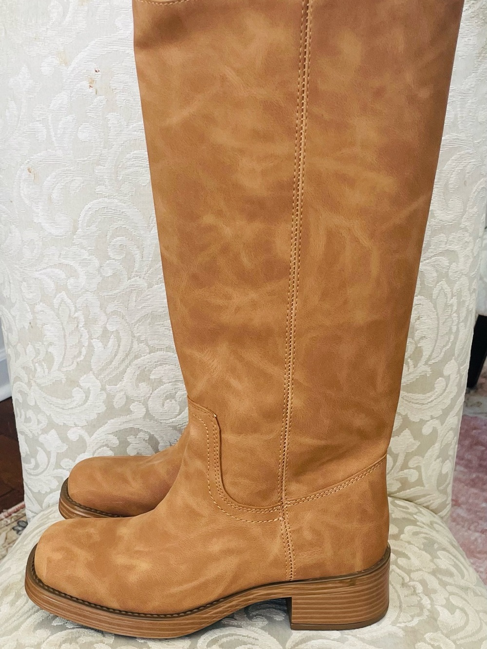 New Steve Madden Boots in Cognac Tan